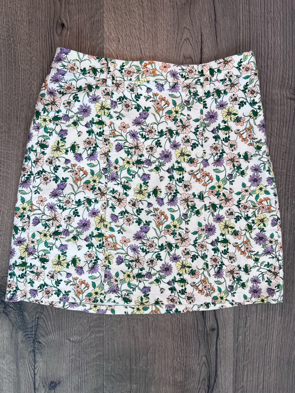 LOFT Floral Vine Wall Fabric - White with Purple, Yellow & Green Accents